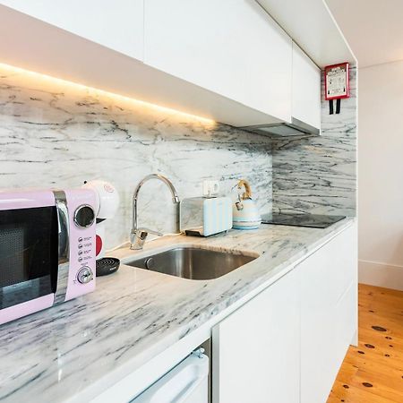 Апартаменты Guestready - Stylish Haven Near Porto Cathedral Экстерьер фото
