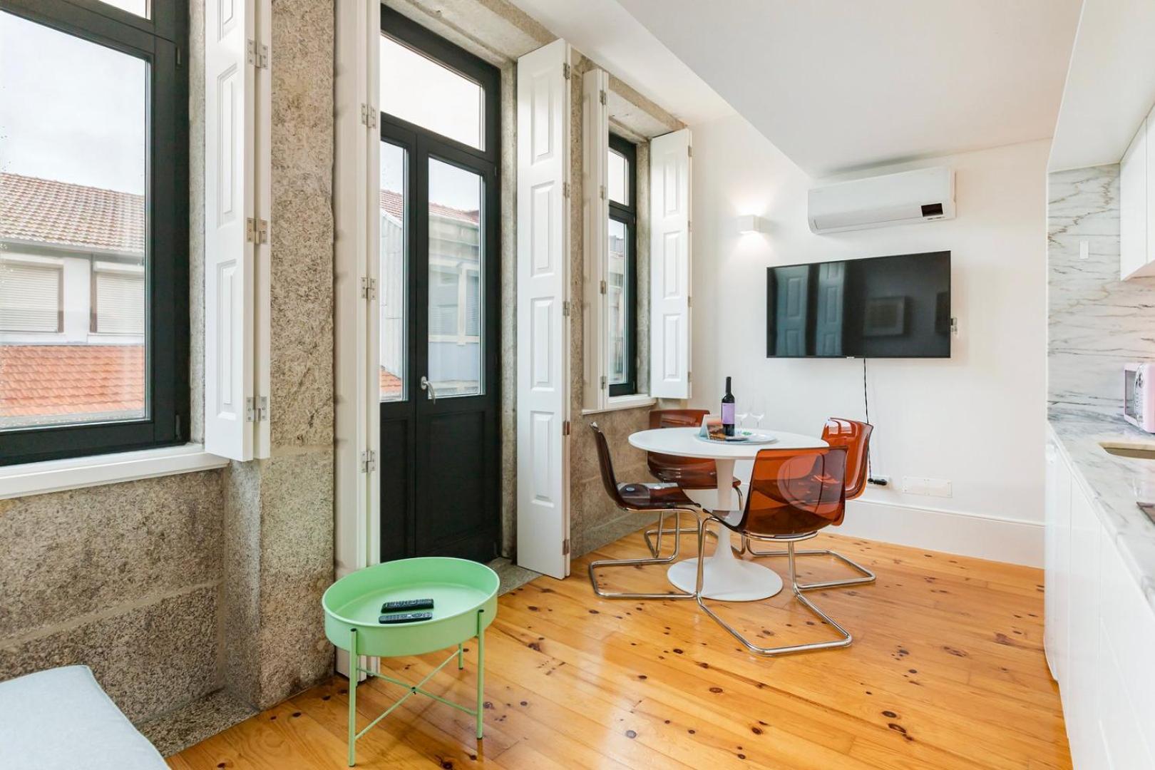 Апартаменты Guestready - Stylish Haven Near Porto Cathedral Экстерьер фото